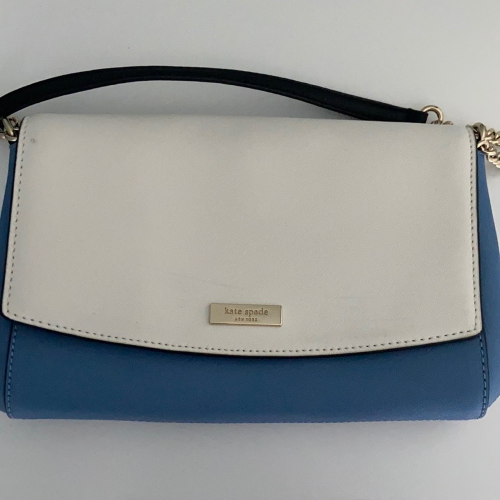 Kate Spade Blue and White Crossbody with removable strap.